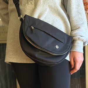 NWOT Lululemon 5L All Night Festival Bag